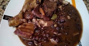Pork with black beans - Mexican recipe